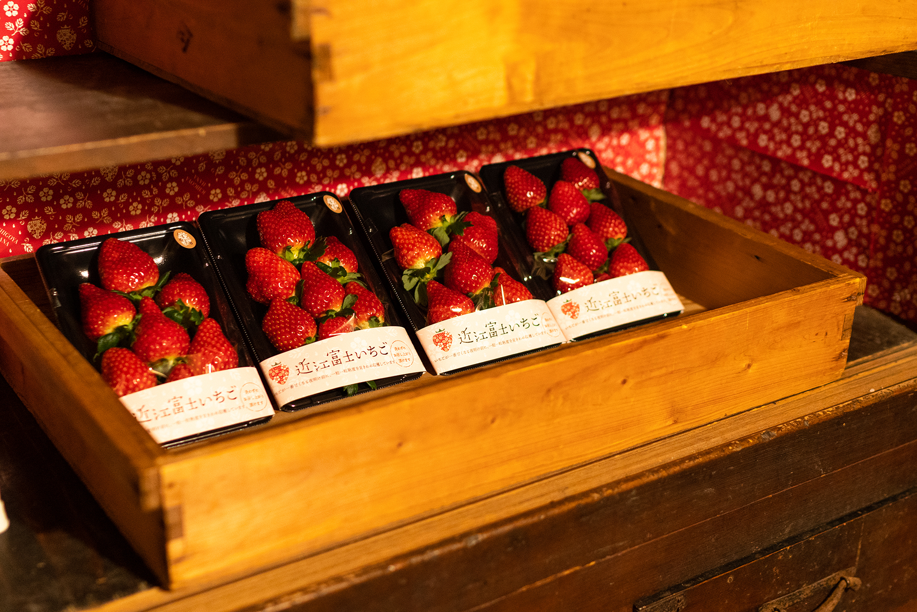 【いちごさま】ご購入品 苺様 いちご様 いちご様 いちご様 いちご① いちごページ 椿 Buy ZX 8000